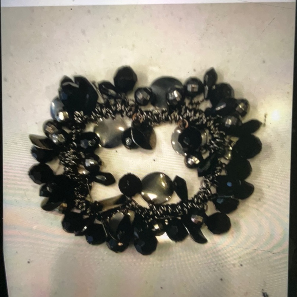 Bracelets (4) - Picture 4 of 6